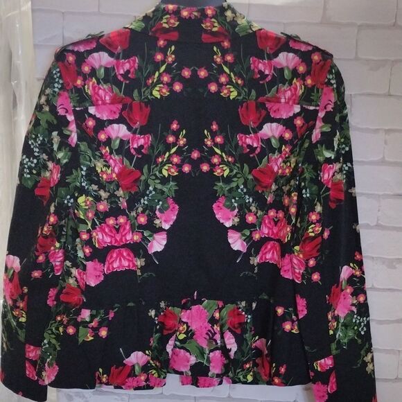 Inc jacket - Picture 3 of 3